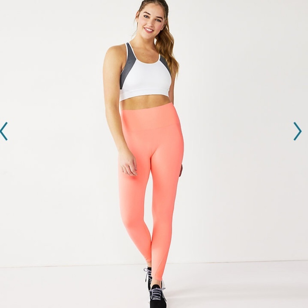 NWT Tek Gear 7/8 High Rise Legging, Medium